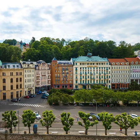 Bohemia Rhapsody * Karlovy Vary